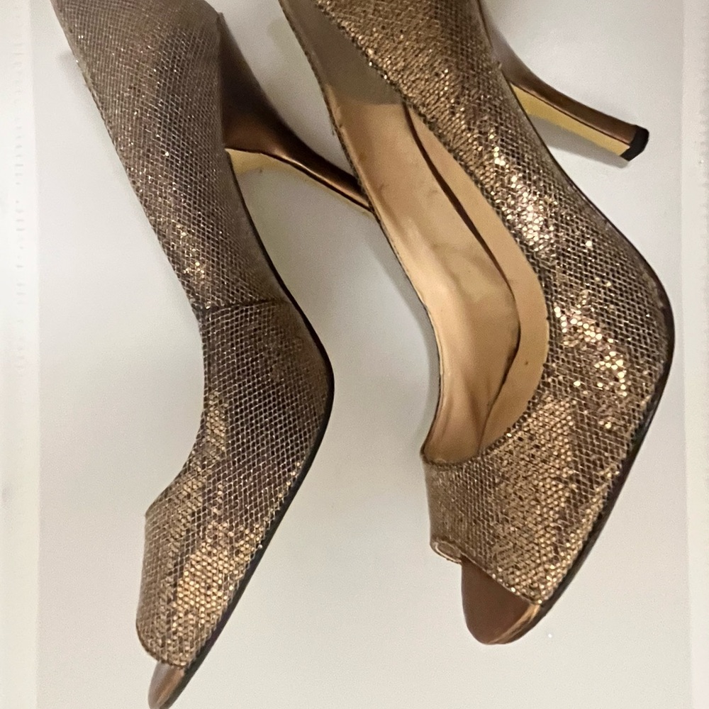 Nine West peep toe glitter heels sz 7.5